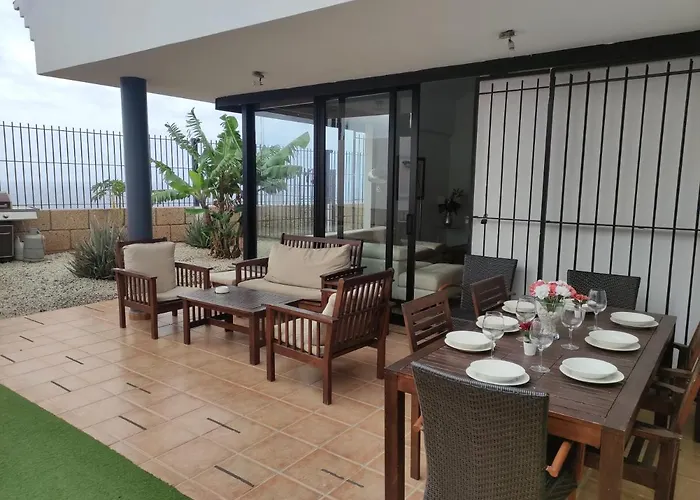 Luxury Villa Ocean Views Heated Pool Private