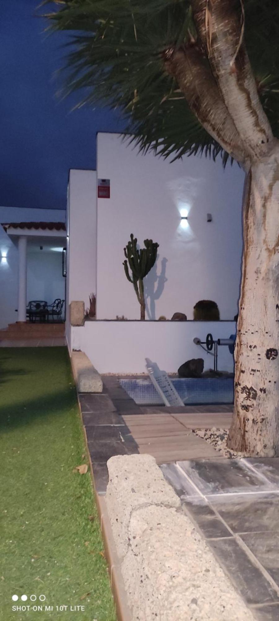 Luxury Ocean Views Heated Pool Private Holiday home *
