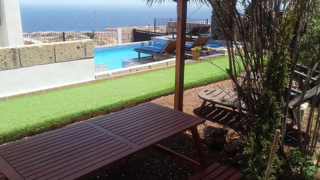 Holiday home Luxury Ocean Views Heated Pool Private Candelaria