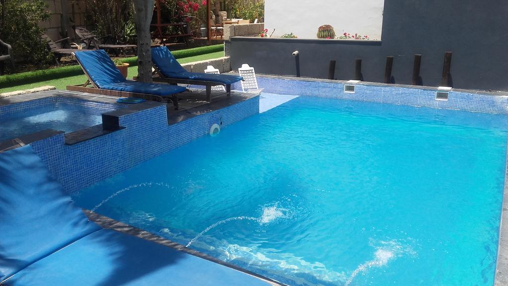 Luxury Ocean Views Heated Pool Private Holiday home Candelaria
